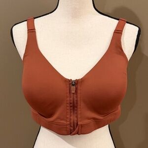 TYR Powersoft Women's training & sports bra, moisture wicking, Size 36C